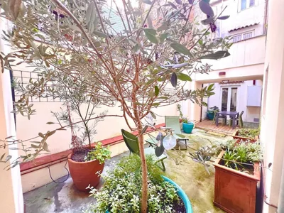 Courtyard 23 – Fotos 9